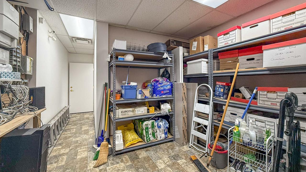 2489 Main Street, West Kelowna, BC