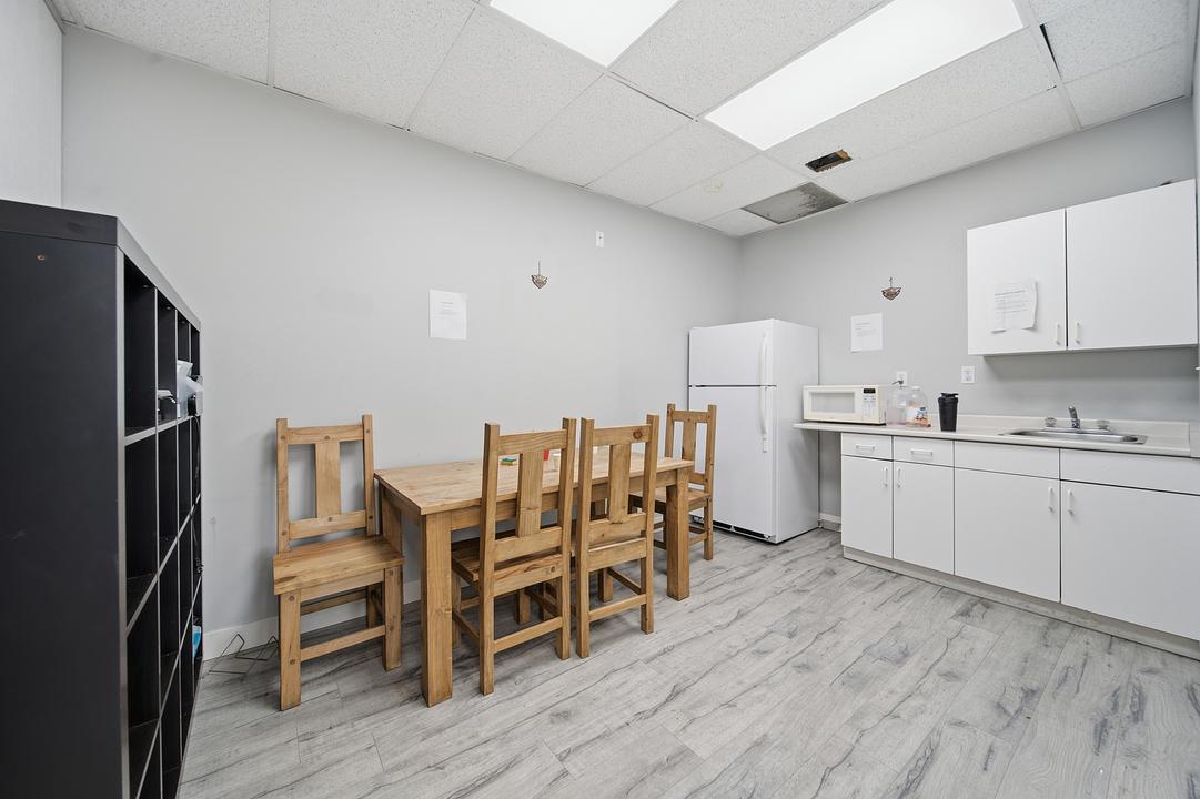 21320 Westminster Highway, Richmond, BC