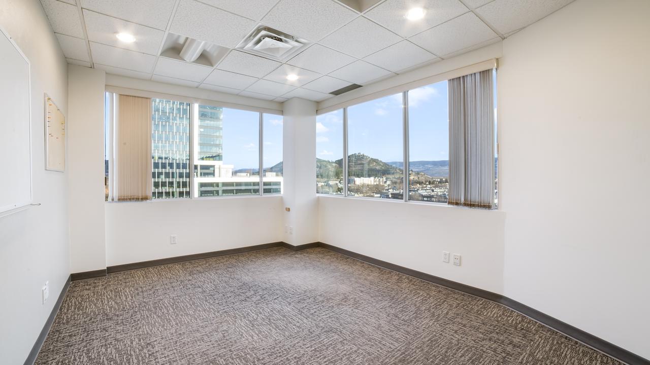 710 - 1708 Dolphin Avenue, Kelowna, BC