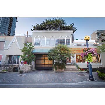 Large office space for 23 persons at Spaces Yorkville  - 99 Yorkville Ave, Toronto, ON