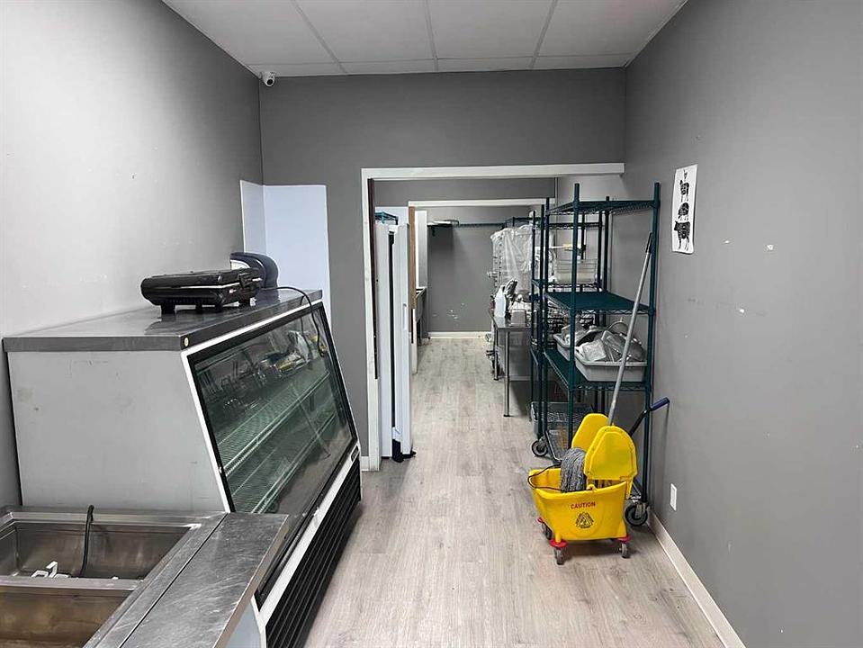 206 - 5703 48 Avenue, Camrose, AB