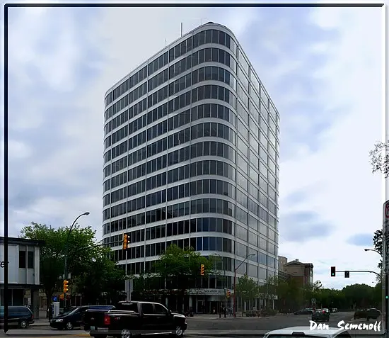 410 22 Street East — photo 10 of 10