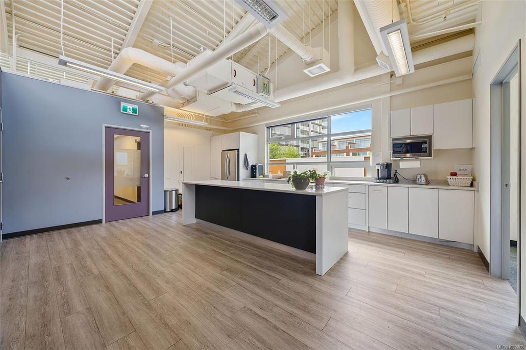 300-305 - 388 Harbour Road, Victoria, BC