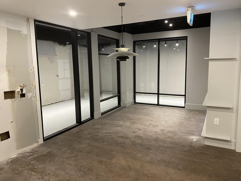 8496 Granville Street, Vancouver, BC