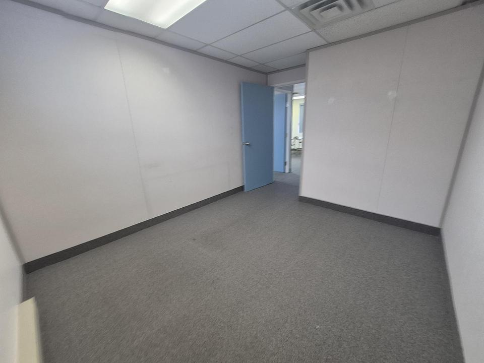 10 - 21 Concourse Gate, Ottawa, ON