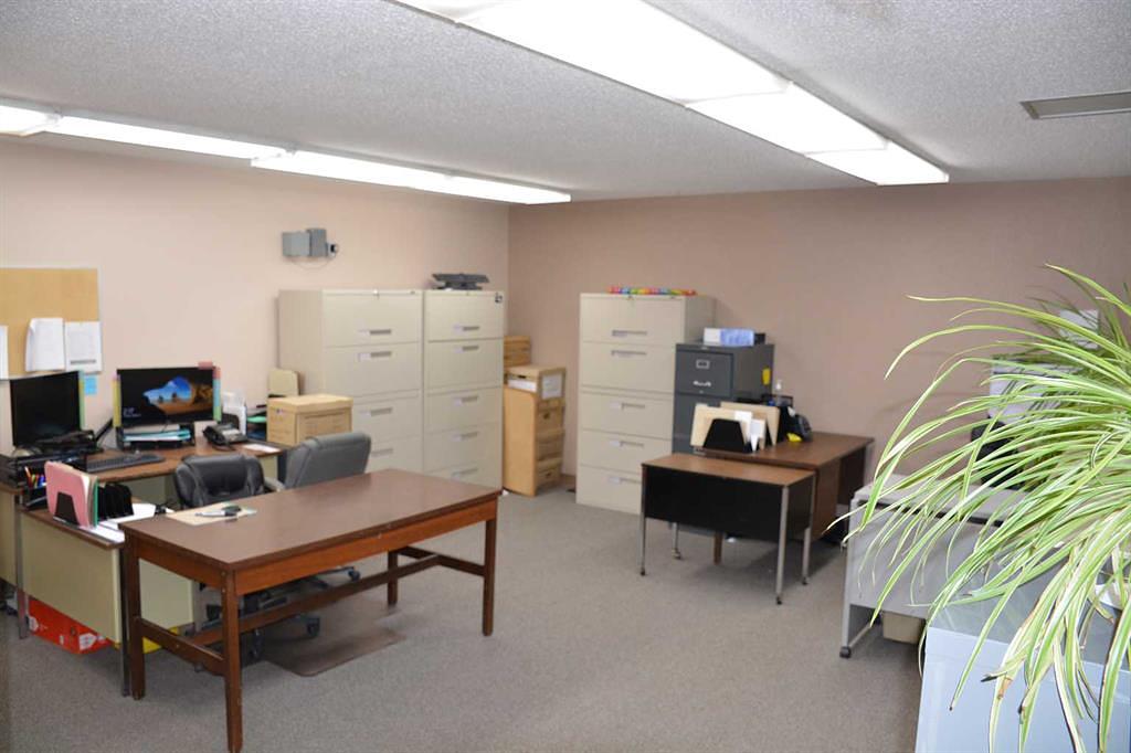 9910 97 Avenue, Peace River, AB