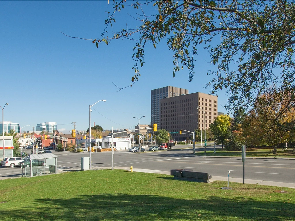 4 - 560 Rochester Street, Ottawa, ON