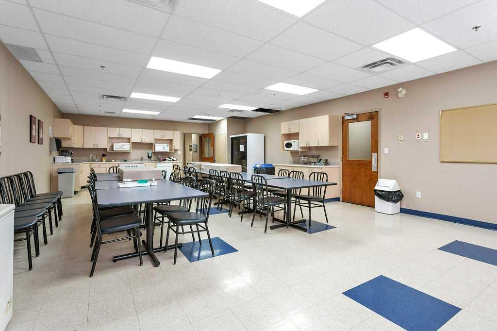 22 Mckenzie Drive, Red Deer County, AB
