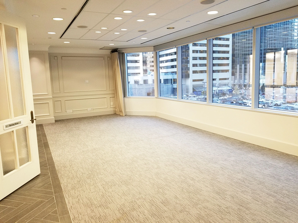 300 - 214-222 3 Avenue Southwest, Calgary, AB