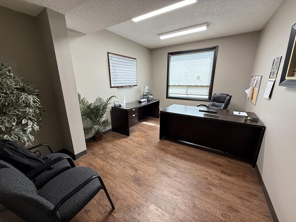 1-4 - 7836 49 Avenue, Red Deer, AB