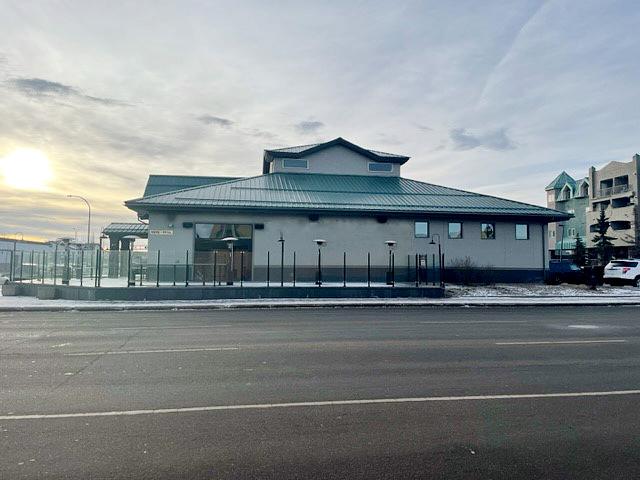 9898 99 Street, Grande Prairie, AB