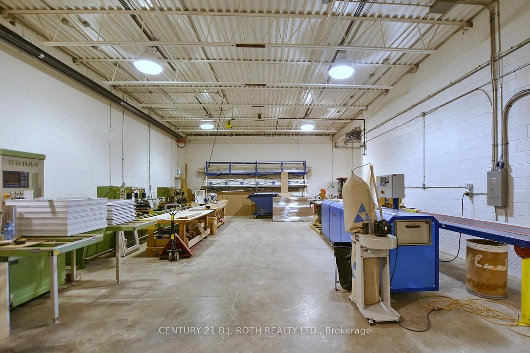 240 9th Avenue East, Owen Sound, ON