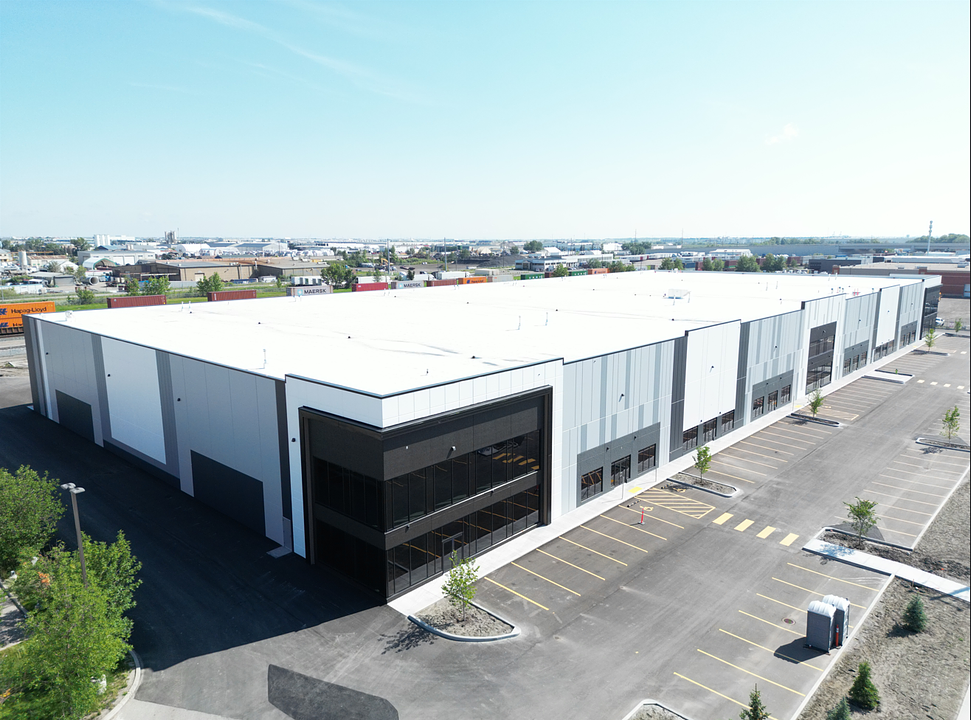 4750 102 Avenue Southeast, Calgary, AB