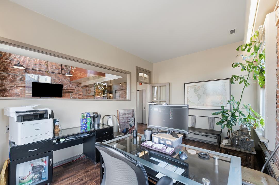 78 George Street, Ottawa, ON