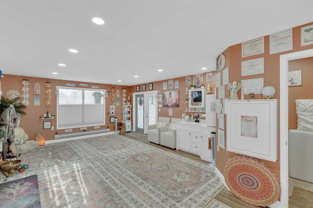 2023 20 Avenue, Bowden, AB