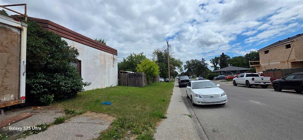 2040 36 Street Southeast, Calgary, AB
