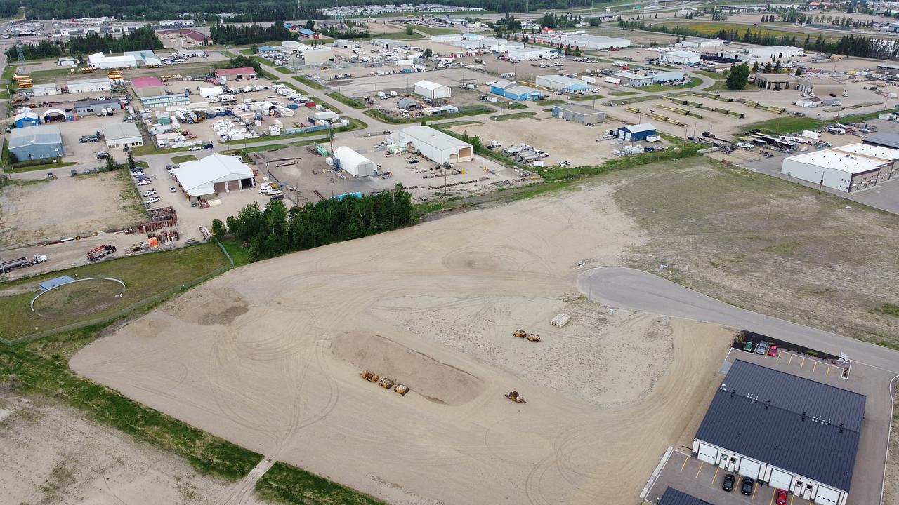 Spruce Street, Red Deer County, AB