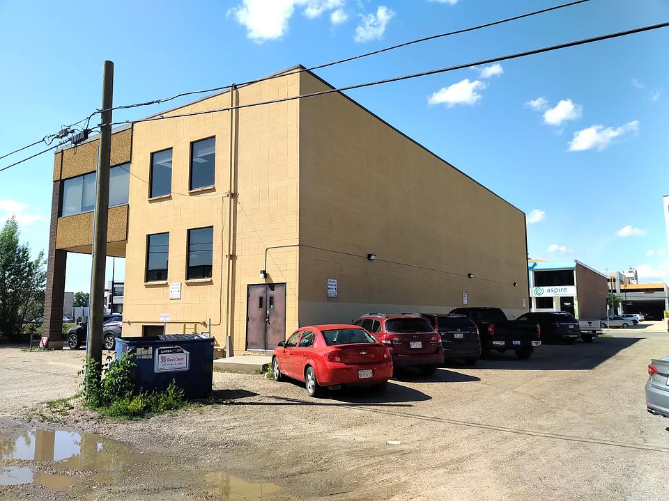 300 - 4825 47 Street, Red Deer, AB