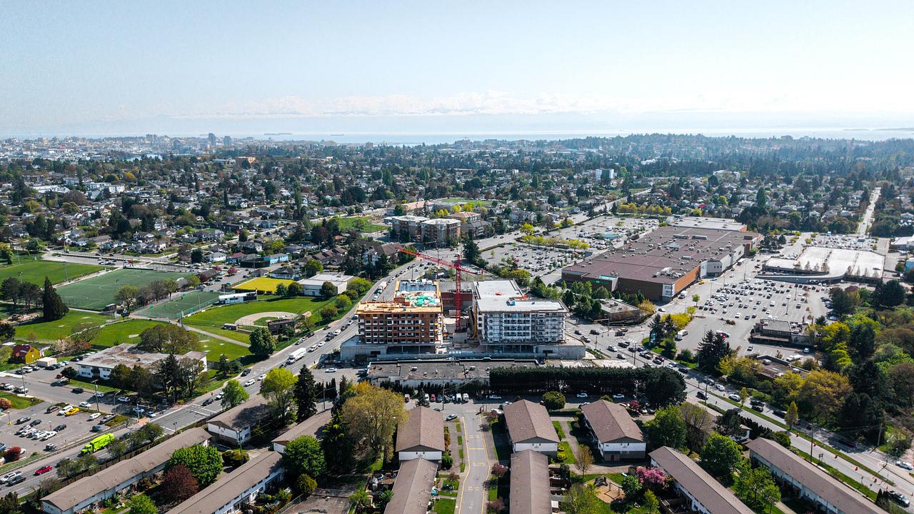 2C - 3400 Tillicum Road, Victoria, BC