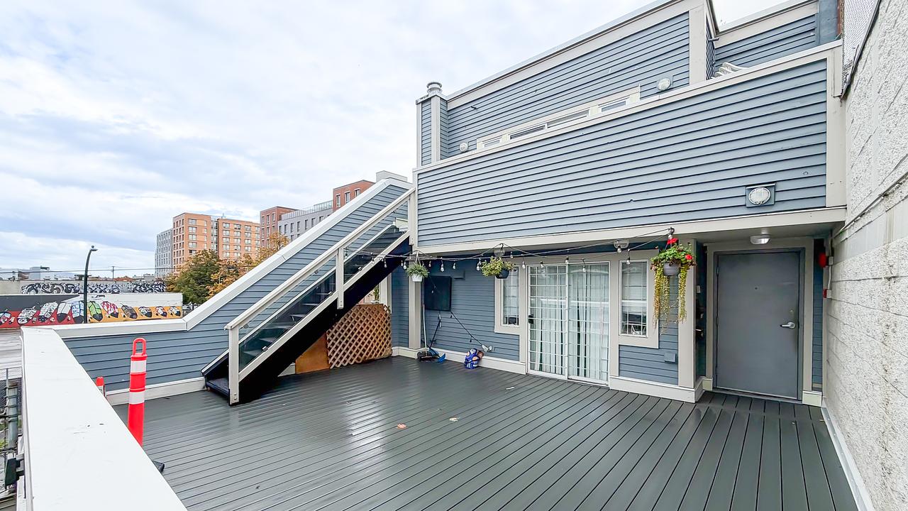 477 Powell St, Vancouver, BC