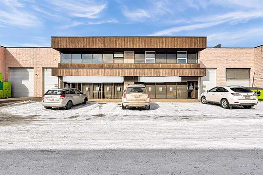 3510 27 Street Northeast, Calgary, AB
