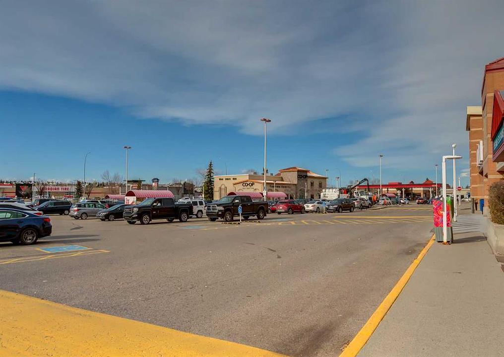 Bay 112 - 250 Shawville Boulevard Southeast, Calgary, AB