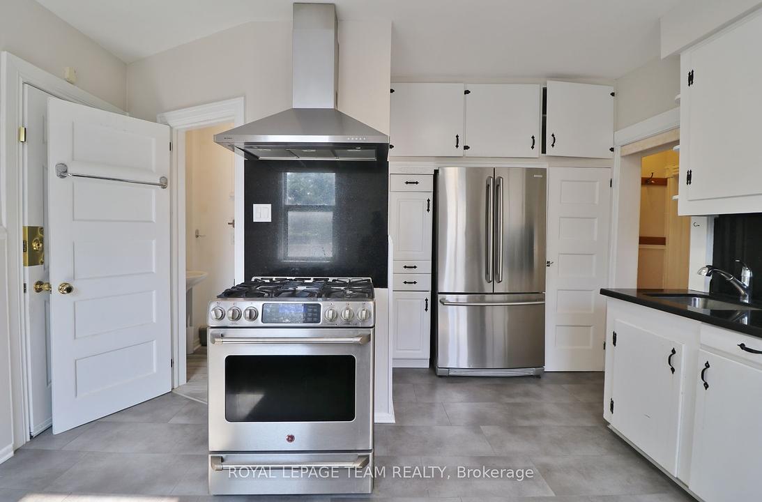 438 Parkdale Avenue, Ottawa, ON