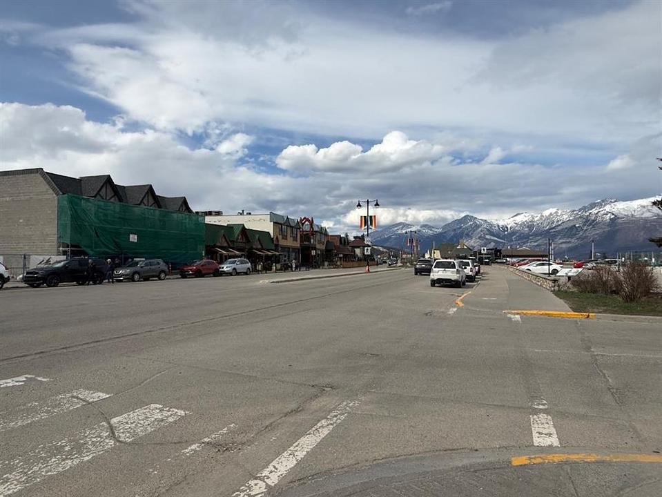 630 Connaught Drive, Jasper, AB