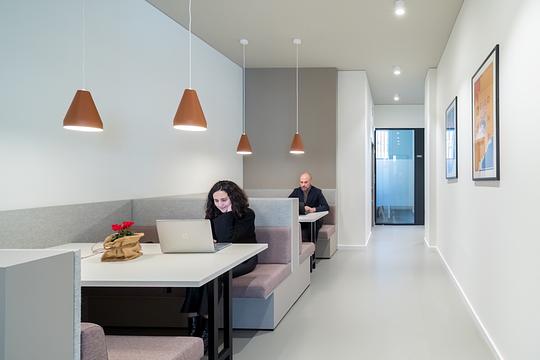 4605 Lapinière Boulevard, Suite 350, Brossard, QC