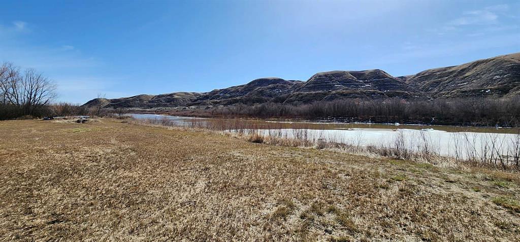 5235 Alberta 10, Drumheller, AB