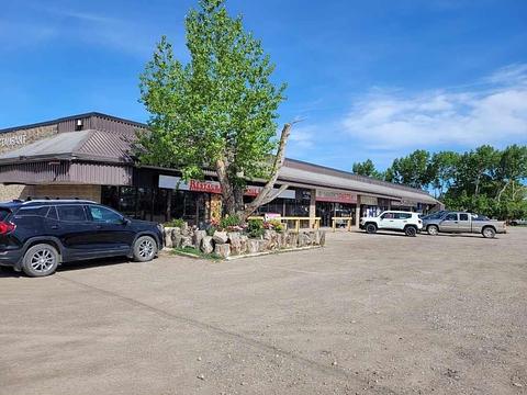 104 Main Street, Carseland, AB