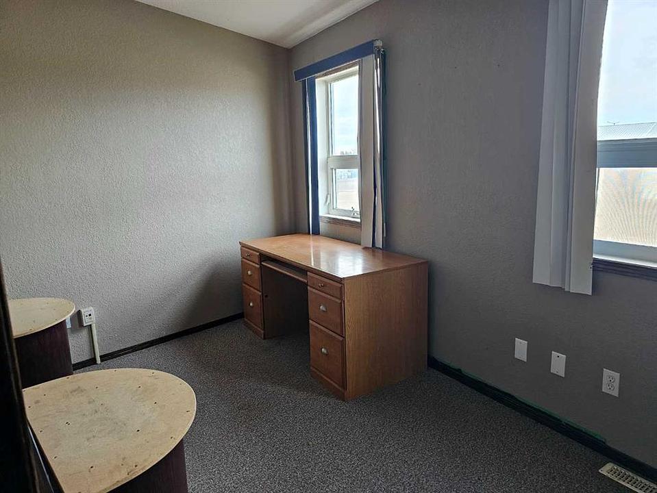 143040 Township Road 191, Brooks, AB