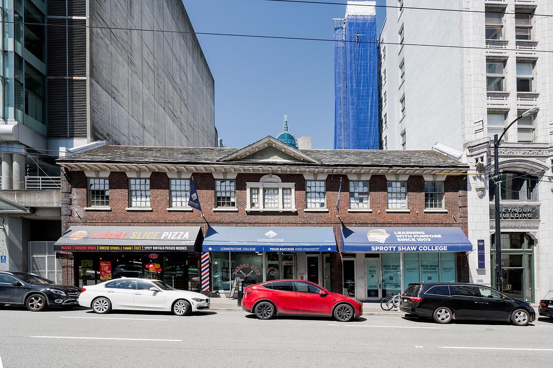 200 - 543 Seymour Street, Vancouver, BC