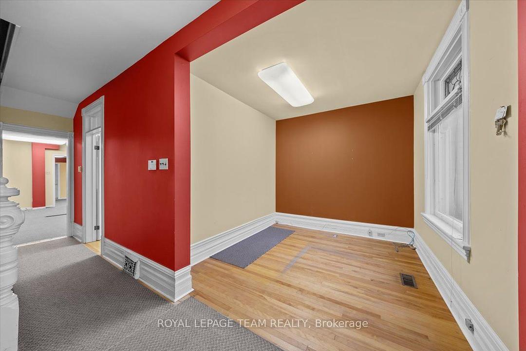 17 Arlington Avenue, Ottawa, ON