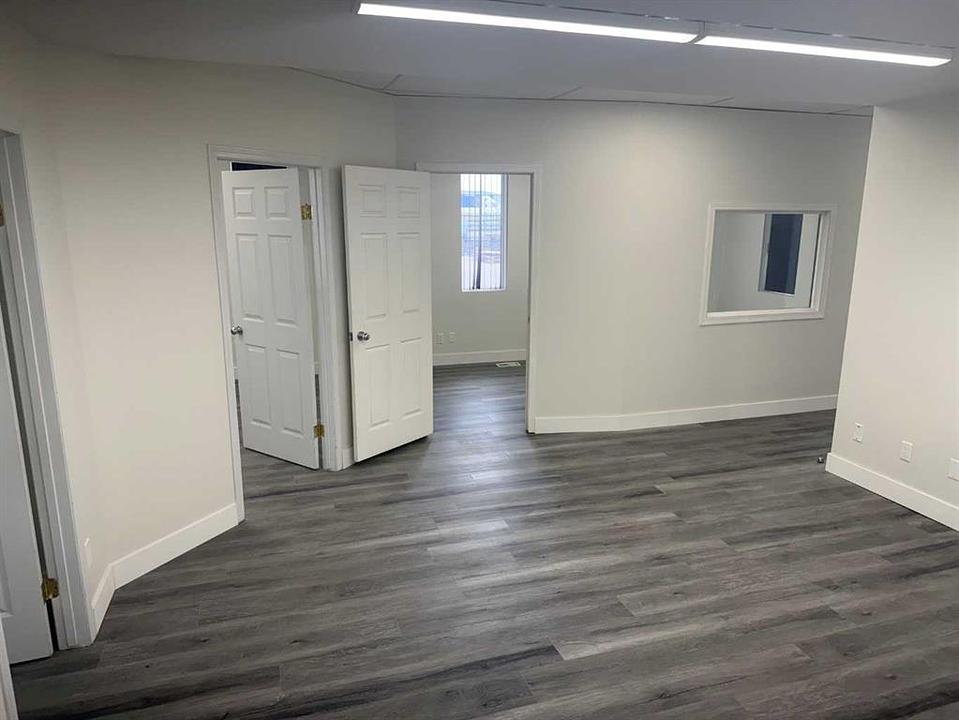 170 - 8319 Chiles Industrial Avenue, Red Deer, AB