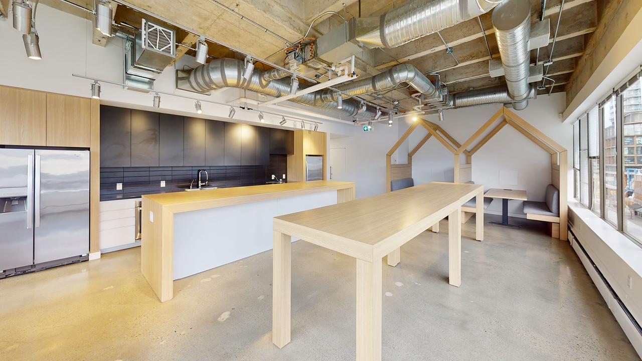 400 - 2609 Granville Street, Vancouver, BC