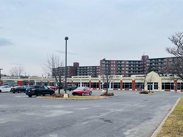 Local 103 - 28 Boulevard du Mont-Bleu, Gatineau, QC