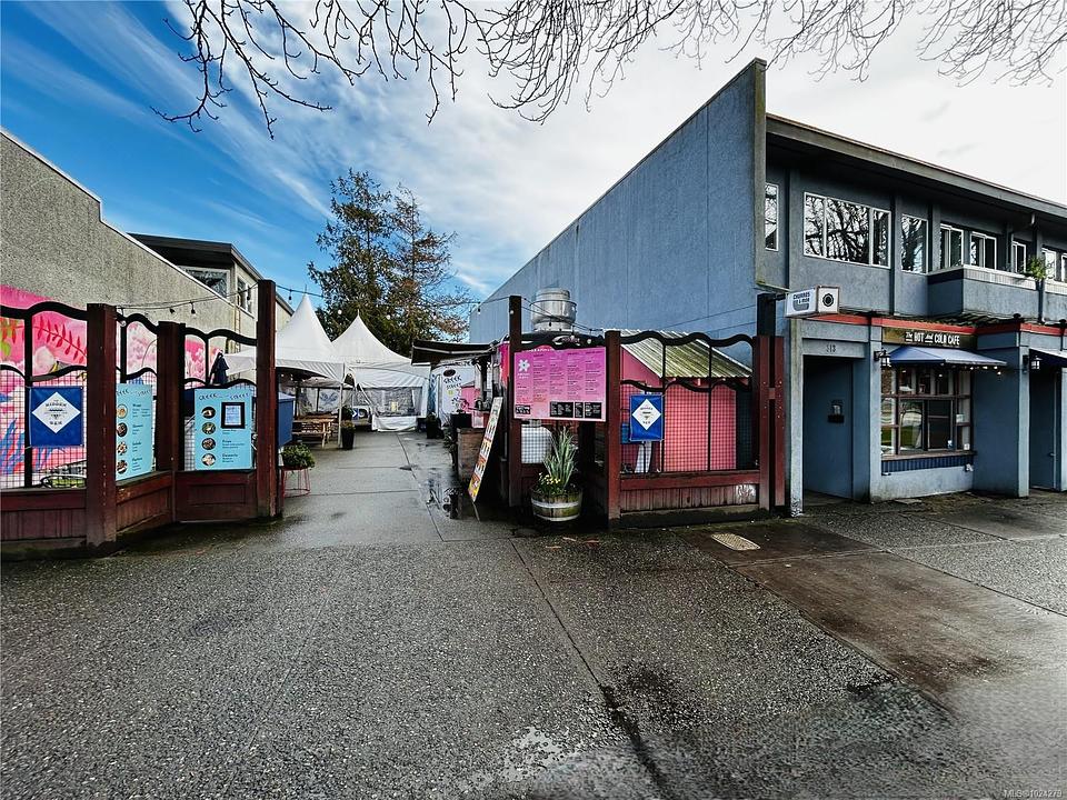 #9 - 313 Cook Street, Victoria, BC