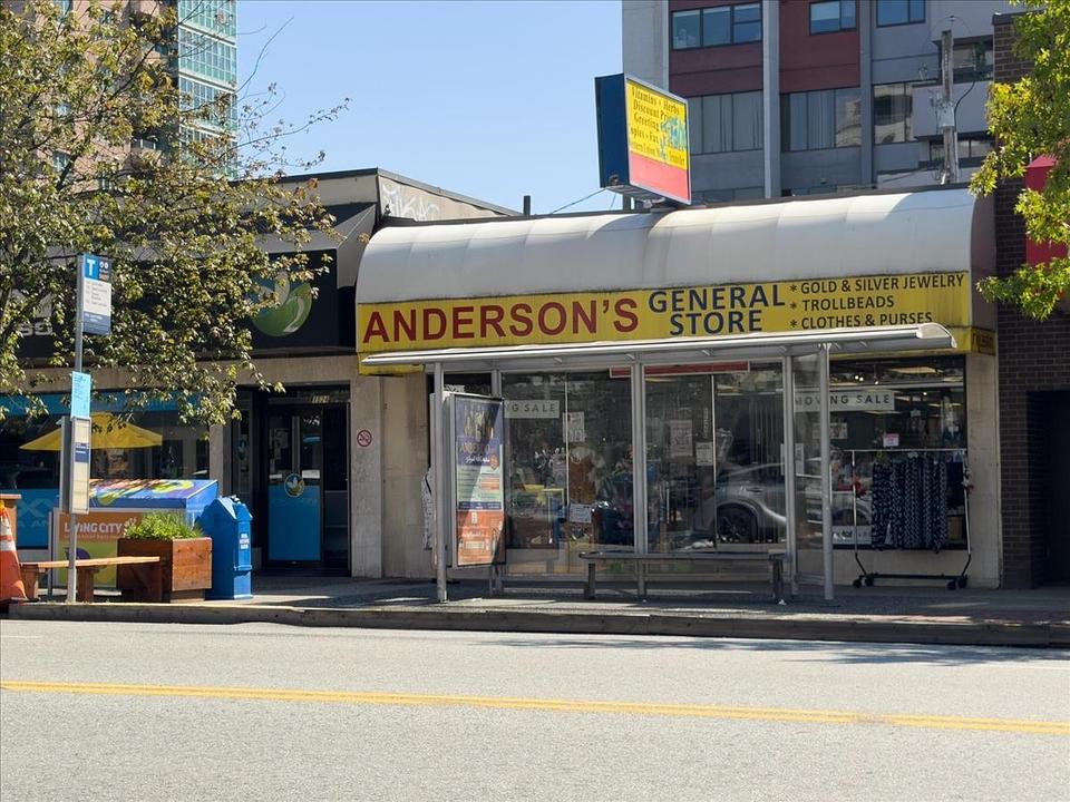 1520 Lonsdale Avenue, North Vancouver, BC