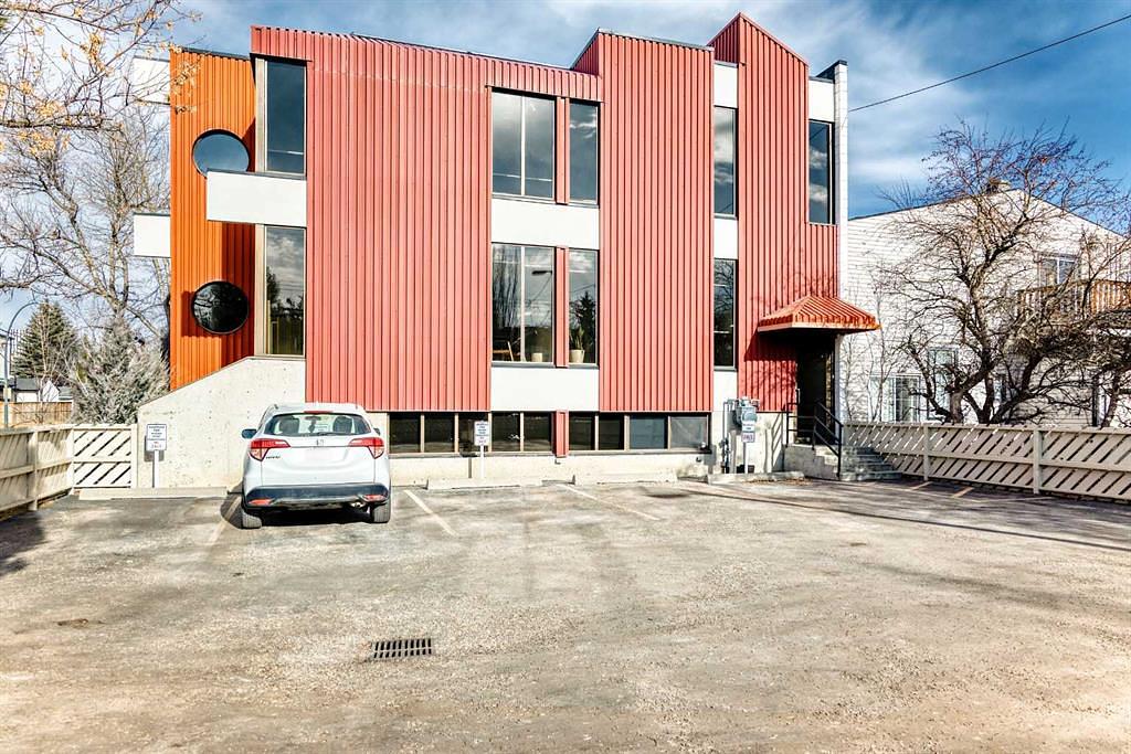 Lower - 2139 4 Avenue Northwest, Calgary, AB
