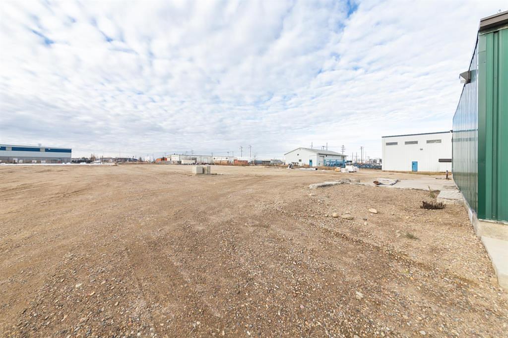 5520 59 Avenue, Lloydminster, AB