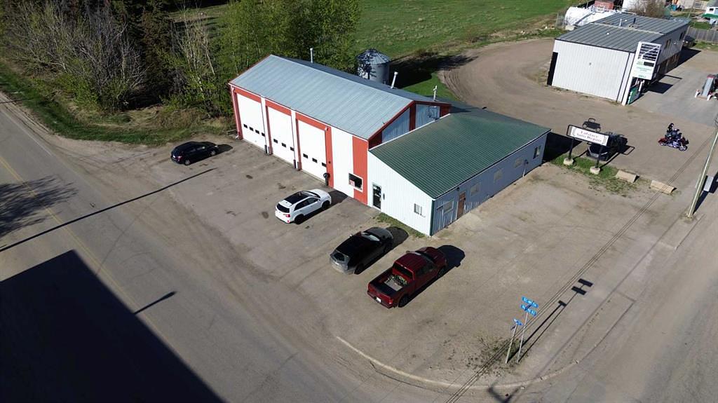 9934 100 Avenue, Grande Prairie, AB