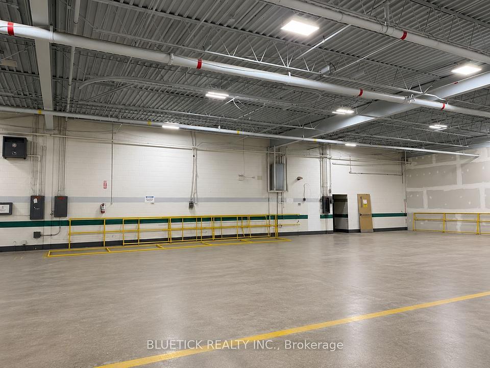 1A - 44 Rolark Drive, Toronto, ON
