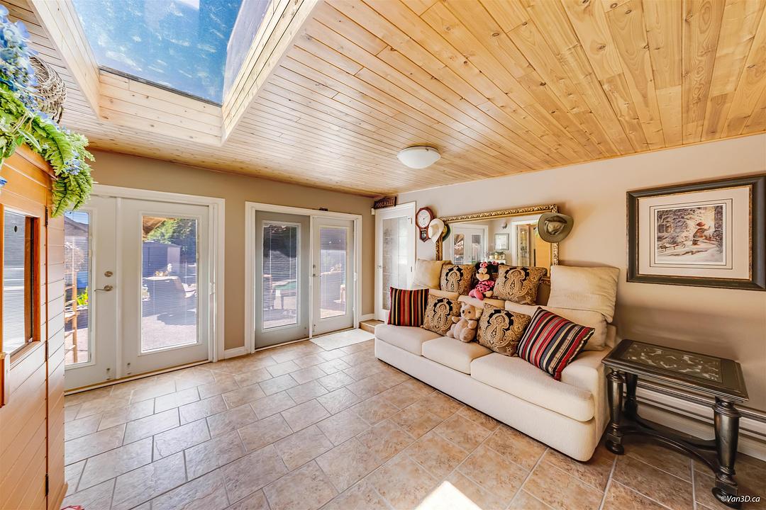 529 Appian Way, Coquitlam, BC