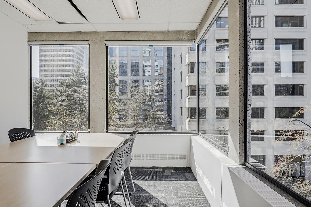 490 - 1111 Melville St, Vancouver, BC