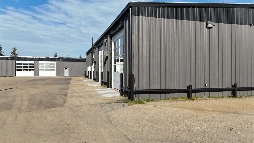 5433 Industrial Road, Drayton Valley, AB