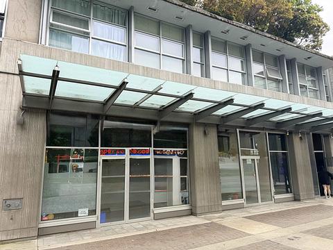6068 Number 3 Road, Richmond, BC