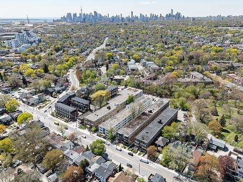 158 Kingston Road, Toronto, ON