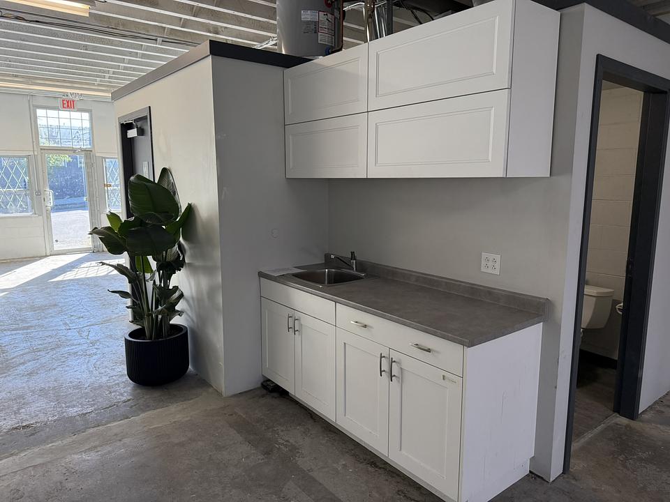 1277 East Pender Street, Vancouver, BC