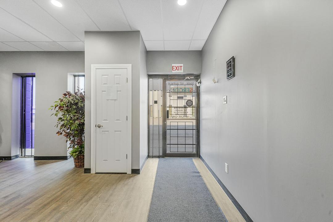 20408 107 Avenue Northwest, Edmonton, AB